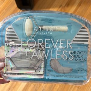 Alchemy living forever flawless beauty kit
